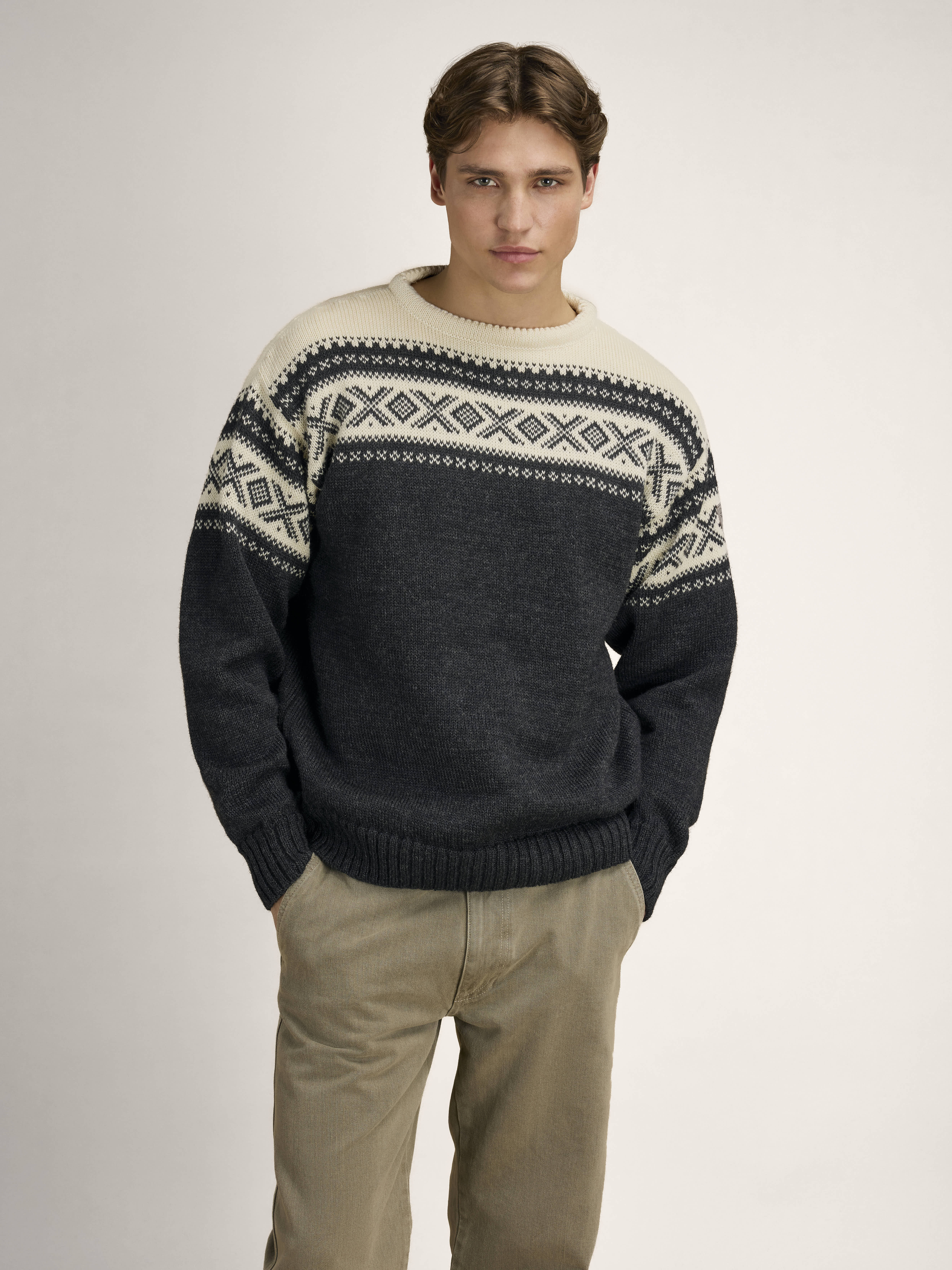 Cortina 1956 Sweater - Norwegian Wool Dark Charcoal