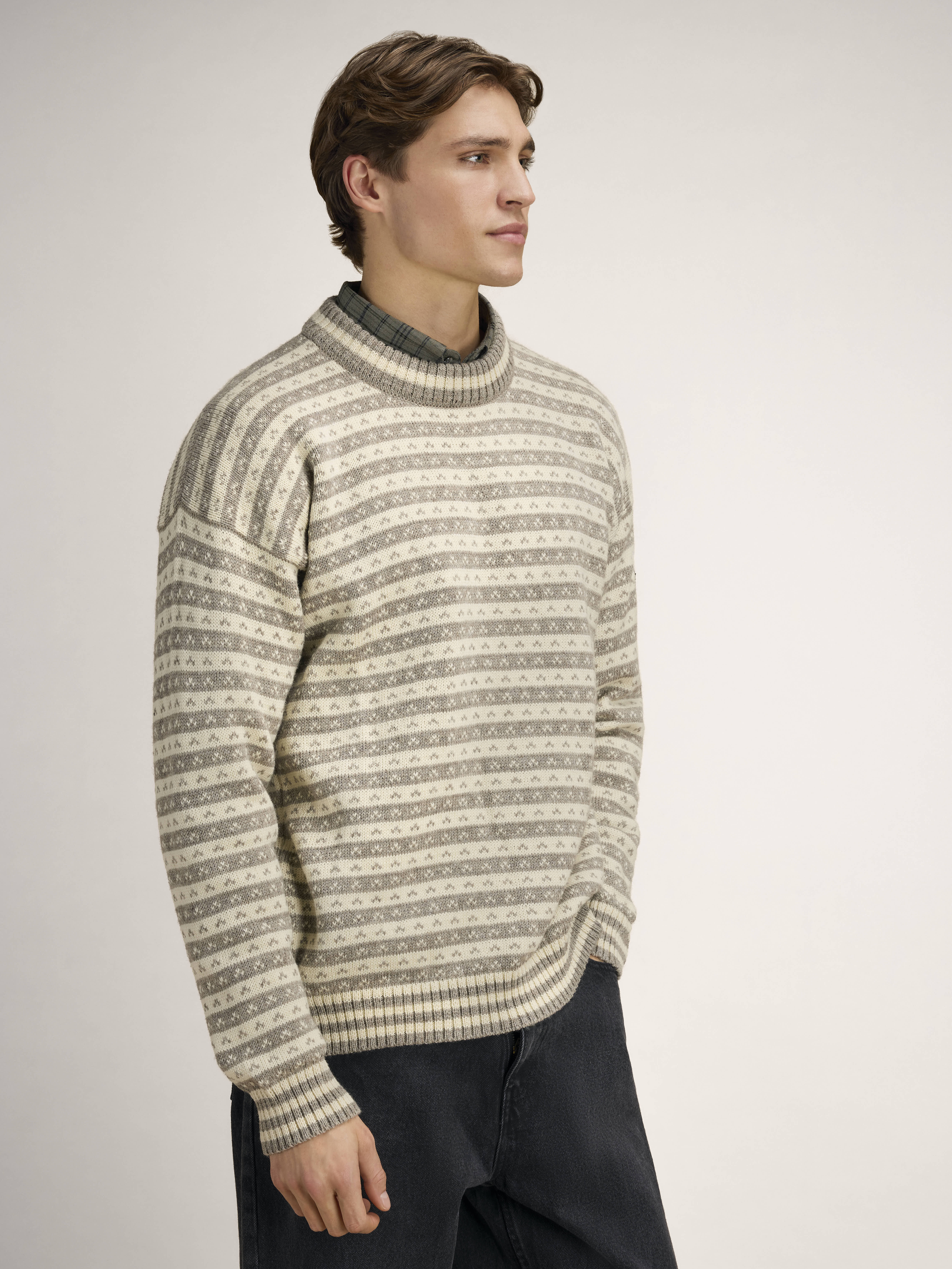Skipsleia Unisex Sweater Vanillasugar Naturalwhite