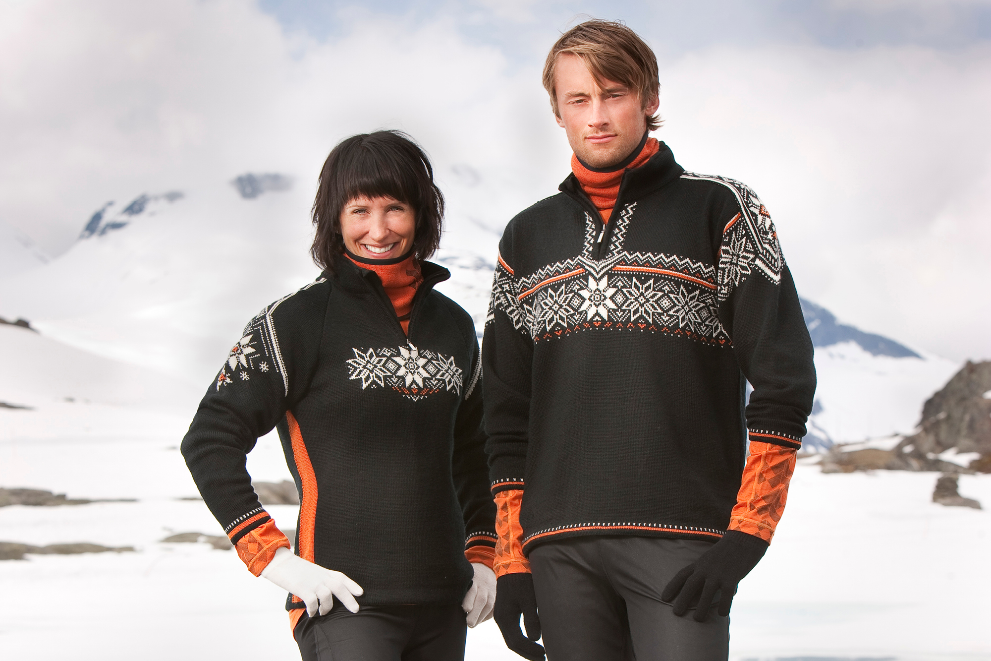 Ski-VM Oslo  2011På bildet: Marit Bjørgen og Petter Northug i den offisielle VM-genseren. 